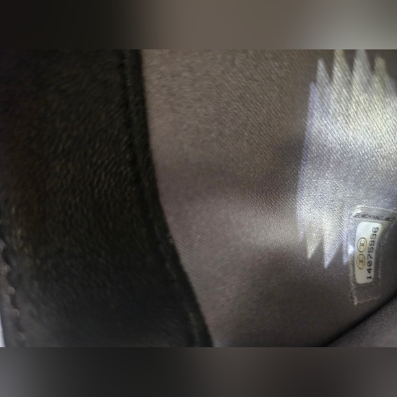 Chanel Patent Leather Limited Edition Wallet - Picture 14 of 17